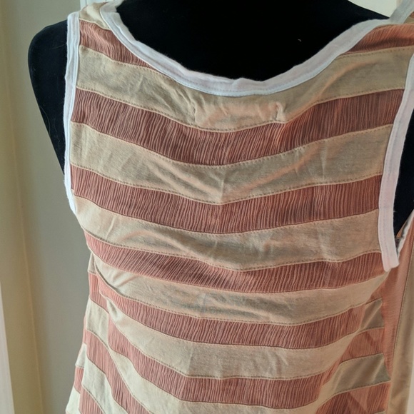 Tank top - Picture 3 of 3